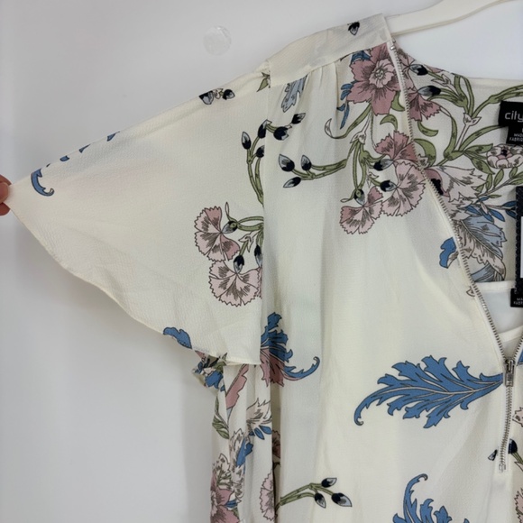 City Chic Size Medium 18 Rose Chic Nouveau Dress White Floral Zip Neck with Slip - Picture 4 of 11